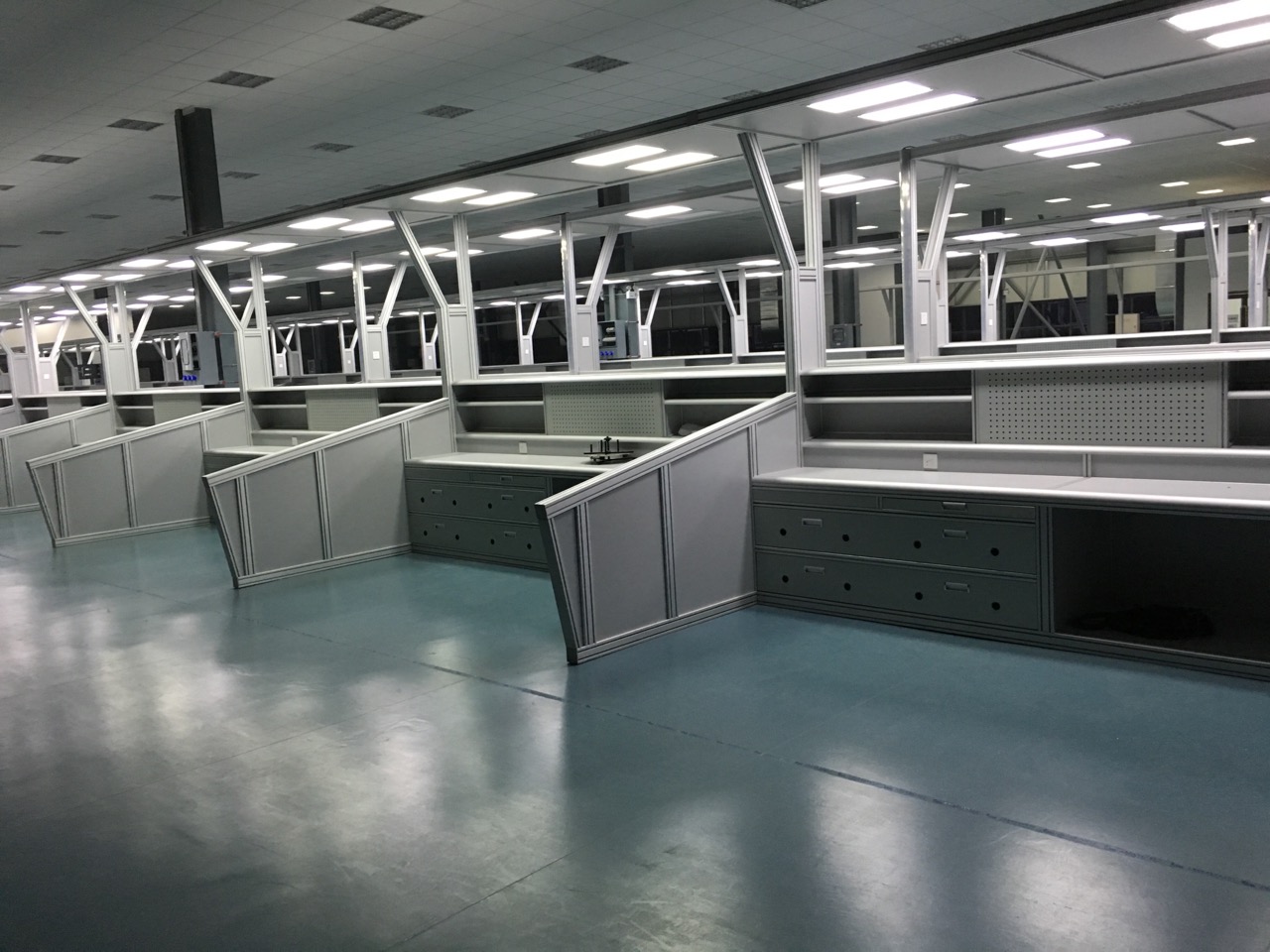 工业羞羞视频黄色网站工作台