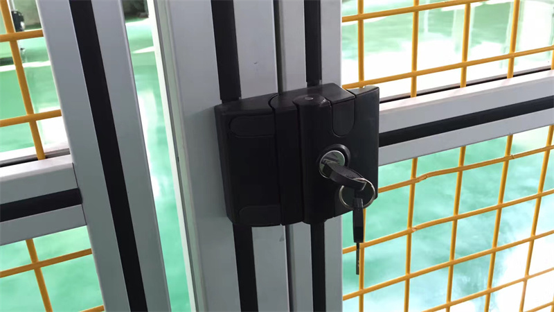 羞羞视频黄色网站设备框架围栏