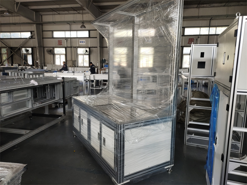 加工组装羞羞视频黄色网站实验室工作台