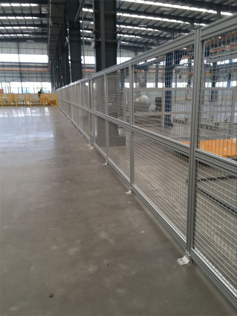 工业羞羞视频黄色网站流车间围栏