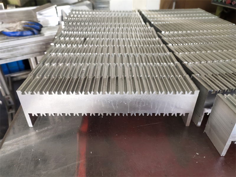 变频系列电子羞羞视频黄色网站散热器